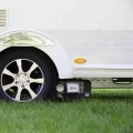 Truma Mover XT – rolka napędowa przy kole przyczepy kempingowej